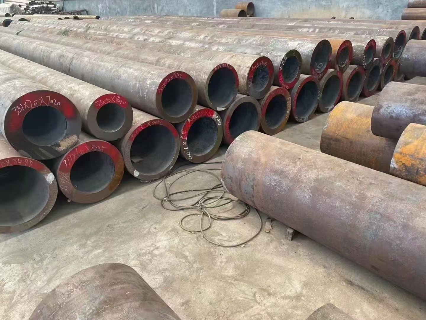 赤峰市无缝钢管切割定尺切割加工不锈钢无缝钢管 - 排名